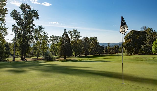 Emerald Valley Golf & Resort 2