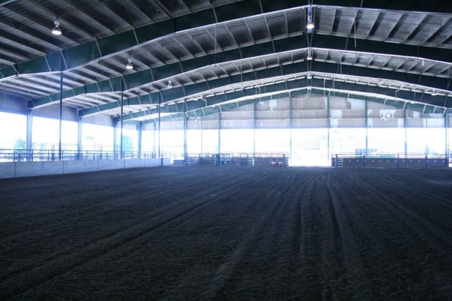 Arena B 1.jpeg