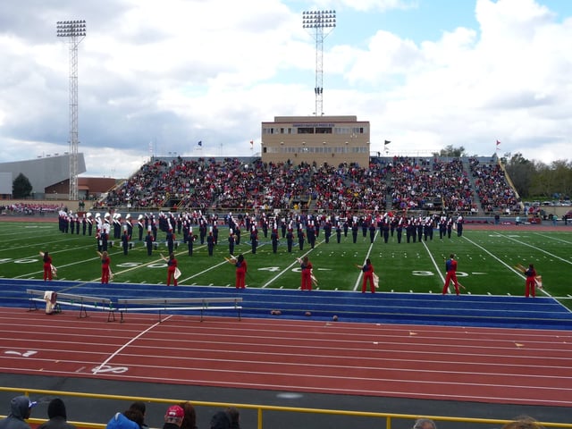 Welcome-Stadium-Dayton-Flyers-Marching-Band