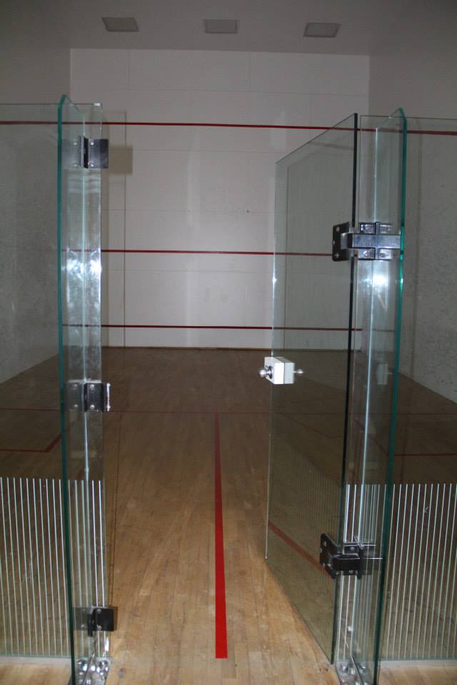 Schaumburg Tennis Plus 4