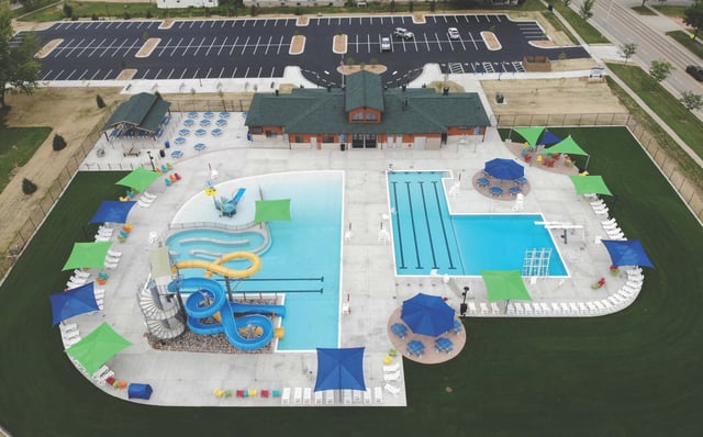 Vandehey Waters Outdoor Aquatic Center3