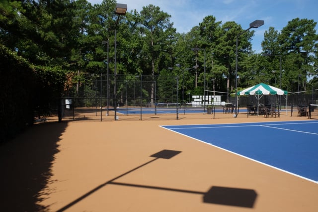 Gatewood  Club - Tennis Courts