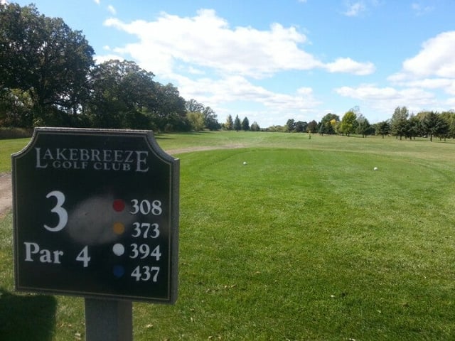 Lake Breeze Golf Club5