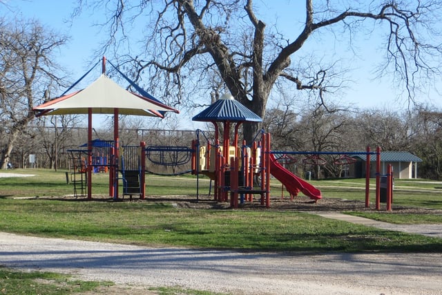 Richard Moya Park6