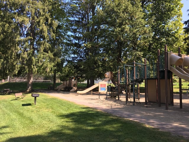 Usher Park5