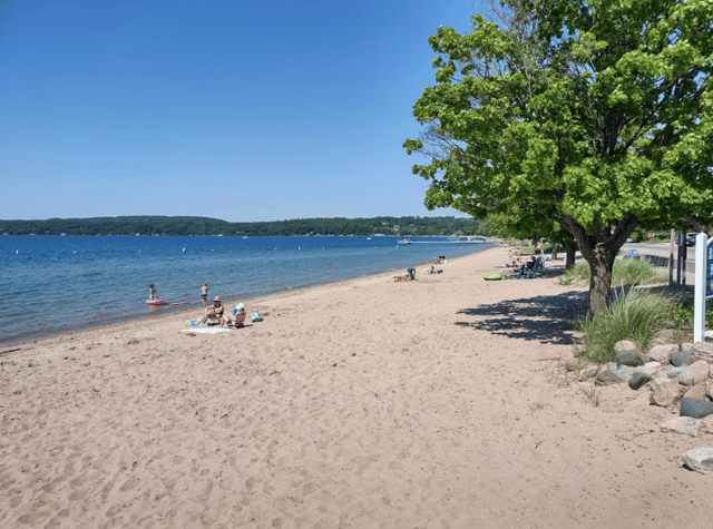 Beulah Public Beach 3