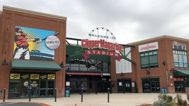 Clipper Magazine Stadium 4