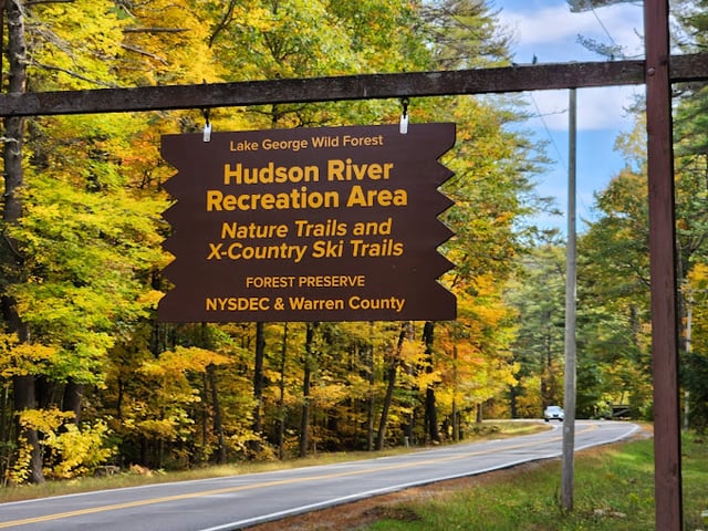 hudson river sign 2.jpg