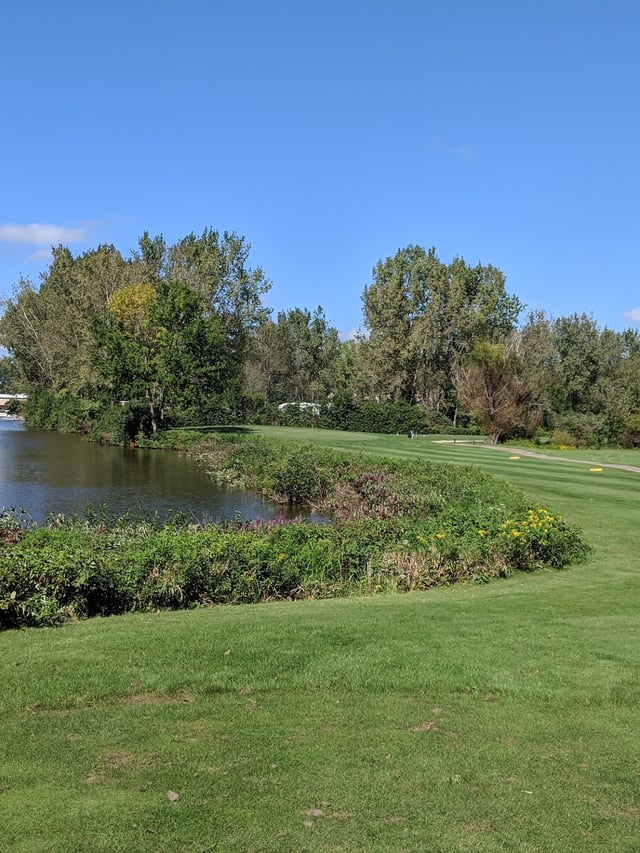 FoxCreek Golf and Racquet Club 6