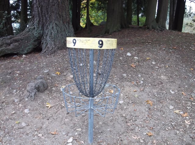 Ferguson Park Disc Golf2
