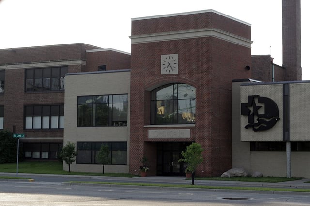 delasalle hs 6