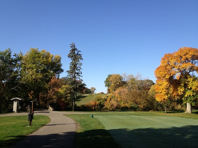 Veenker Memorial Golf Course 6