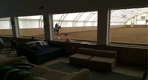 Lucky Cricket Farm lounge