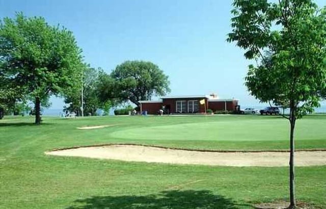 shoop park golf course 4