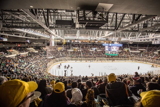 dunkin-donuts-center-hockey-game