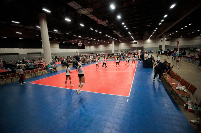 USAVolleyball155_2024_1_optimized_2000.jpg