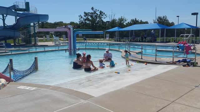 Camdenton Aquatic Center3