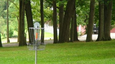 hole 3 disc golf