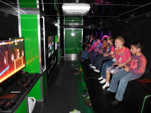 Level Up Game Center 4