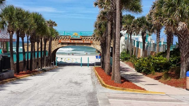 Breakers Oceanfront Park 4
