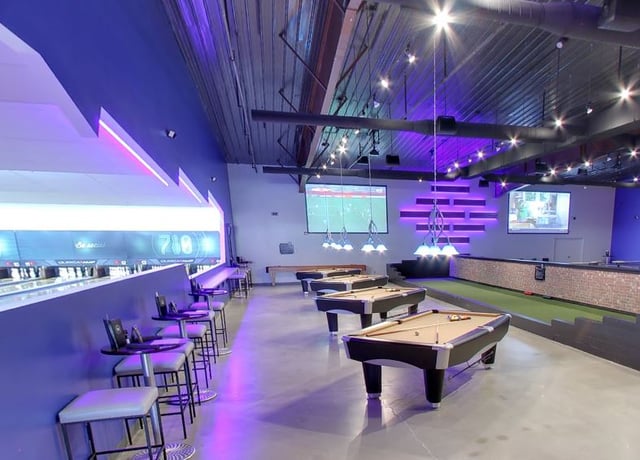 810 Billiards & Bowling3