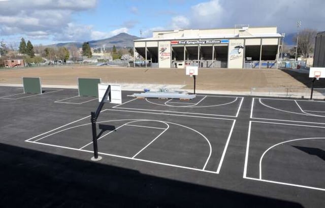 McLoughlin Middle School