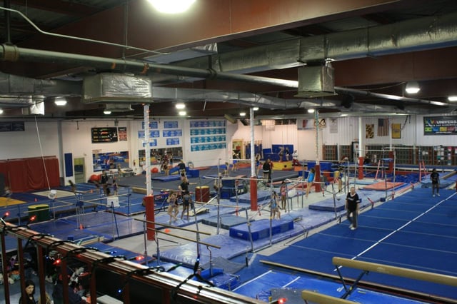 543267_252502518183681_823247172_n