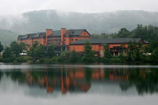 rocky-gap-lodge-and-golf