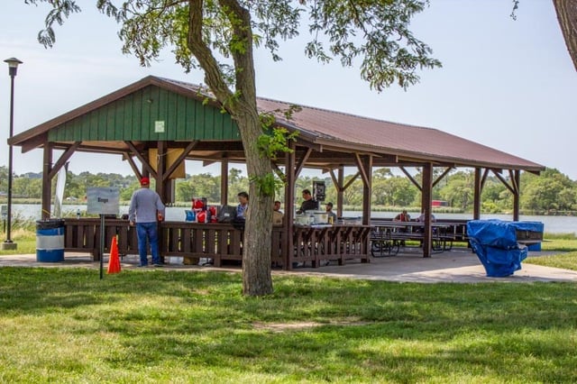 Oak Lake Park 2
