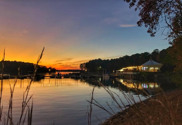 Highland Pines Resort and Marina5