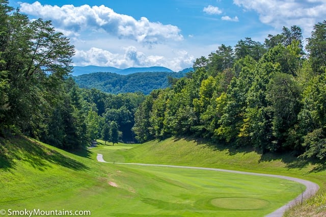 Garlinburg-Golf-Course-Pigeon-Forge-Attraction-9