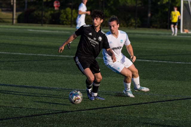Bellingham-United-Mens-Soccer.jpg