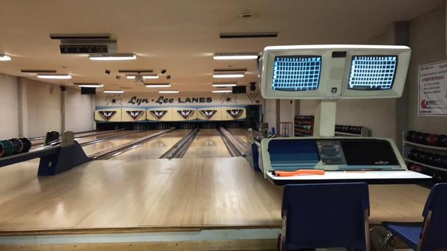 Lyn Lee Lanes Bowling