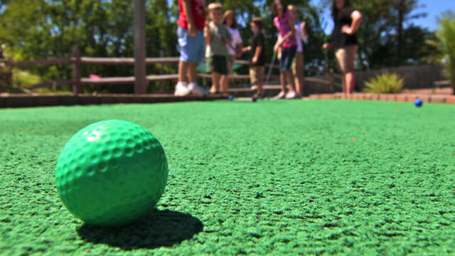 Noccalula Falls Mini Golf 3
