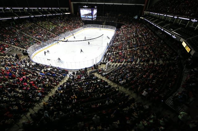 VyStar Veterans Memorial Arena (4)