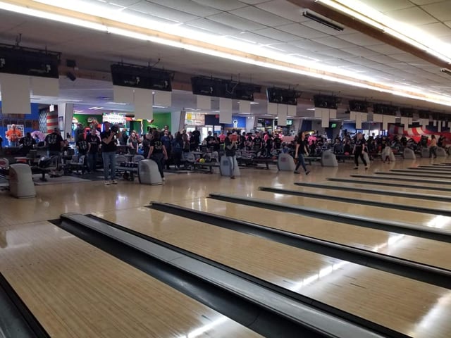Rose Bowl Lanes8