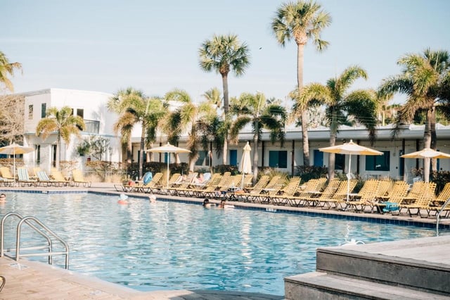 Postcard Inn on the Beach 1