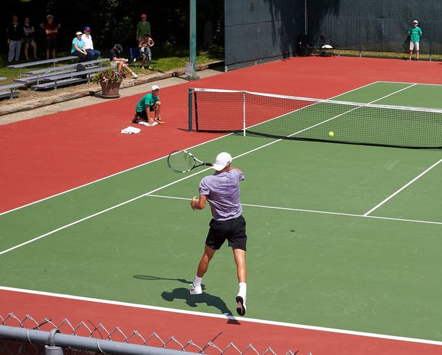 Riverside Badminton & Tennis Club