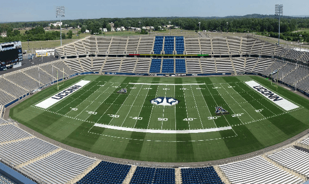 Pratt & Whitney Stadium at Rentschler Field 2
