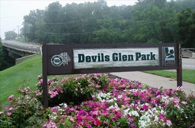 devils glen park sign