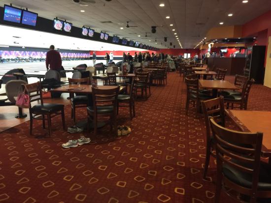 AMF Williamsburg Lanes 4