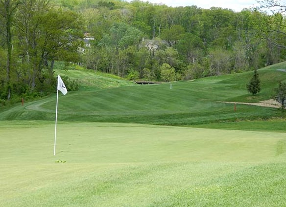 Raven's Claw Golf Club 4