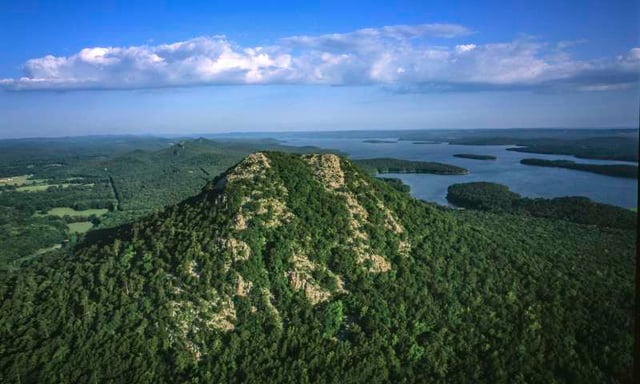 AnyConv.com__Pinnacle Mountain State Park11