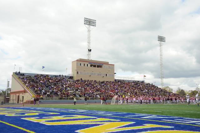 AnyConv.com__Welcome Stadium