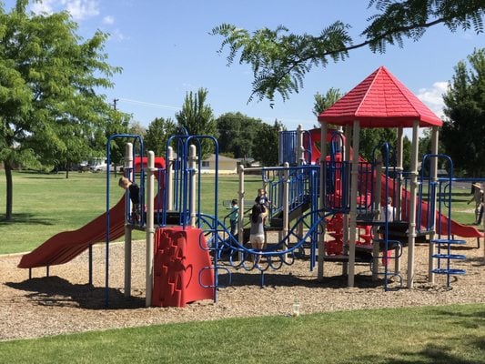 Emil Kissel Park 6