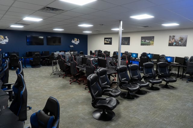 Clyde A. Lynch Memorial Hall