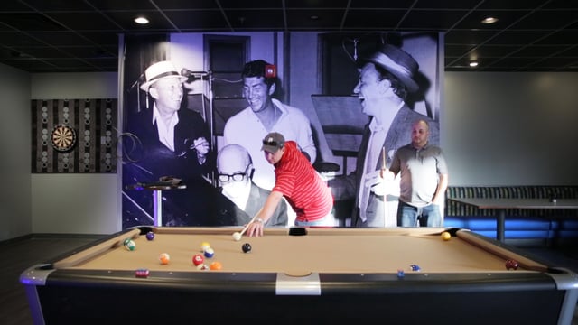 810 Billiards & Bowling5