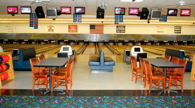 Madison Bowling Center5