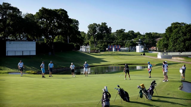 Colonial Country Club7