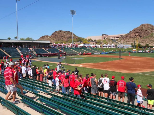 mlb_st_tempe_diablo_stadium_19
